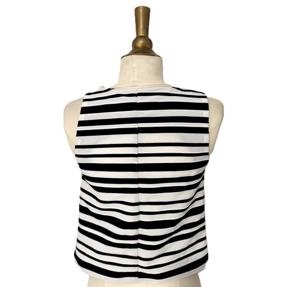 Dorothy Perkins elegant NWT women Black And White Sleeveless striped top size S - Picture 4 of 9